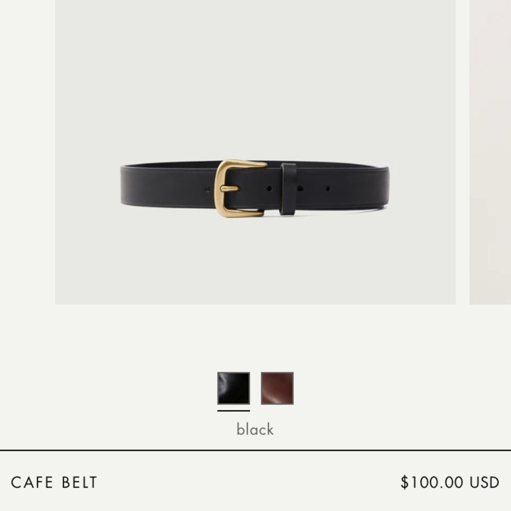 Soeur Cafe leather belt golden buckle.